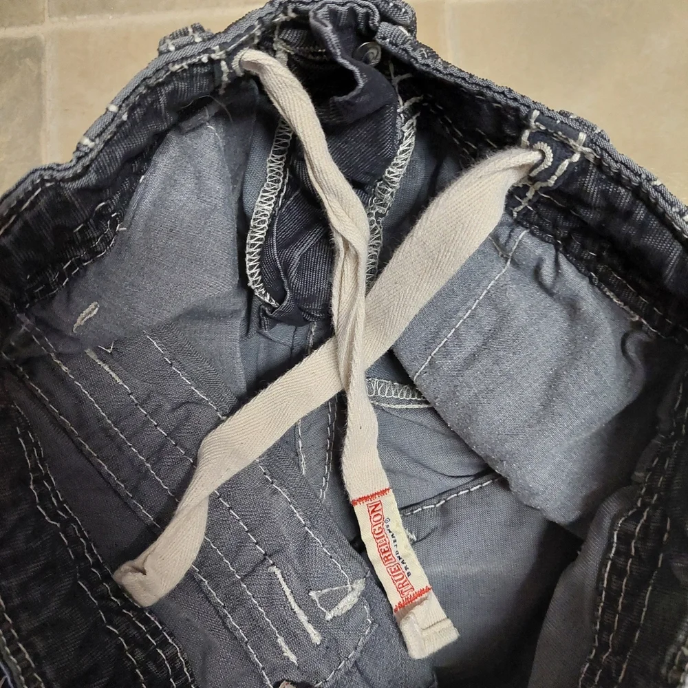 True Religion ISAAC Big T Faded Anthony Cut Off Cargo Shorts Mens 28